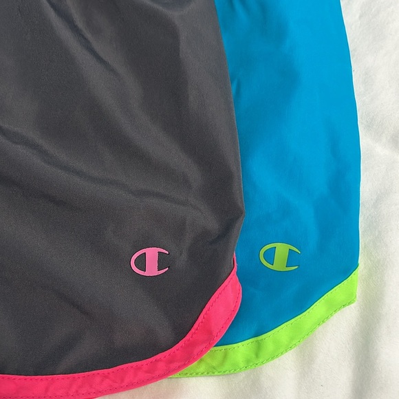Champion Performance girl’s athletic shorts 2 pairs - Picture 4 of 4